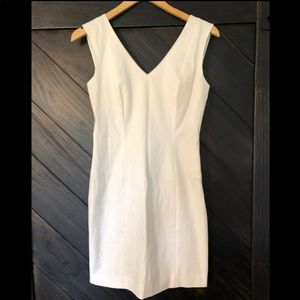 Theory Shift Dress - White Size 2